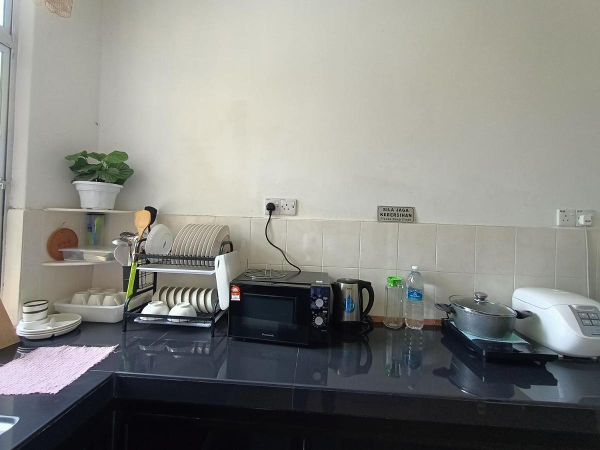 Apartment Dream 1 *